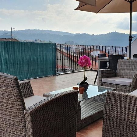 אורנסה Apartamento Con Terraza En El Casco Historico מראה חיצוני תמונה