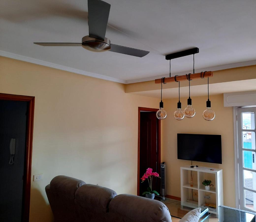 אורנסה Apartamento Con Terraza En El Casco Historico מראה חיצוני תמונה