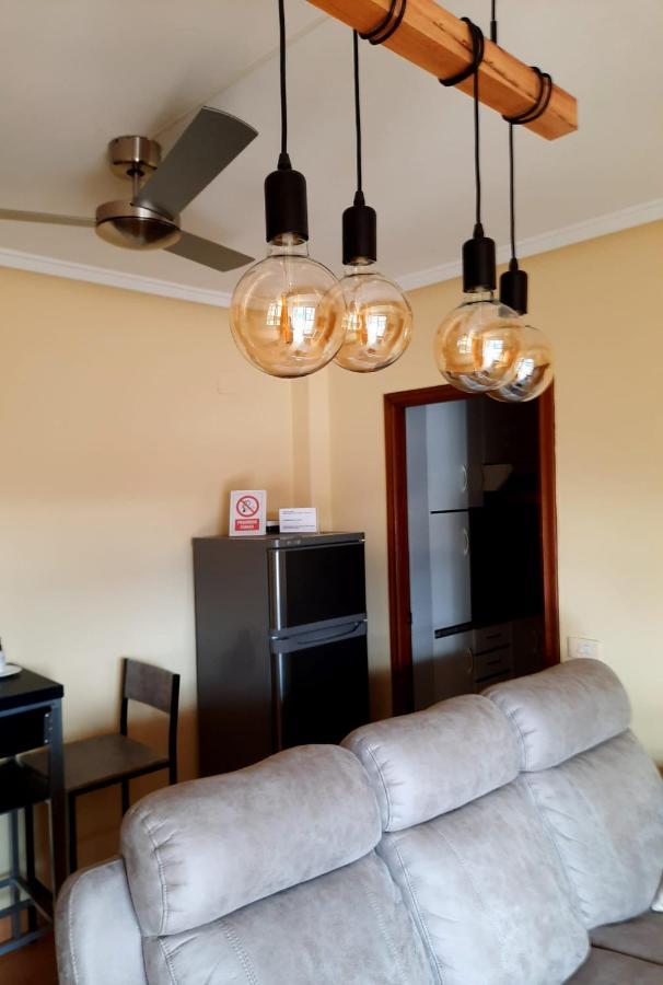 אורנסה Apartamento Con Terraza En El Casco Historico מראה חיצוני תמונה