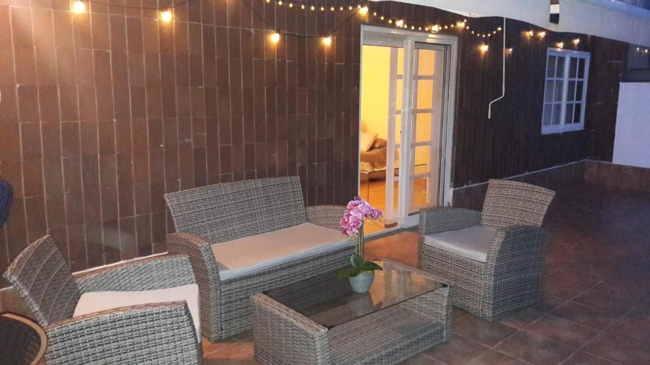 אורנסה Apartamento Con Terraza En El Casco Historico מראה חיצוני תמונה